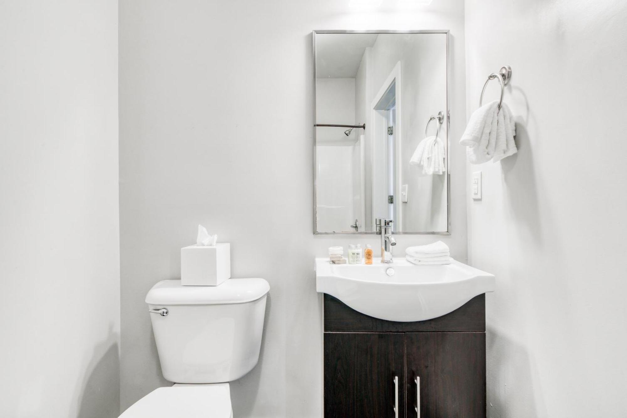 Cozysuites Music Row Bold 1Br W Free Parking Нэшвилл Экстерьер фото