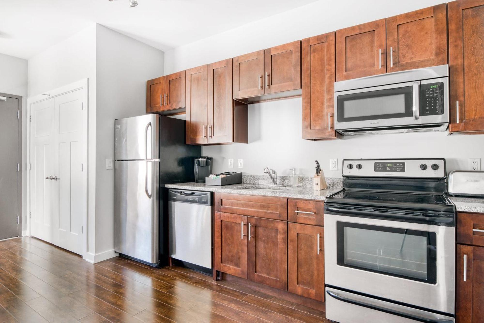 Cozysuites Music Row Bold 1Br W Free Parking Нэшвилл Экстерьер фото