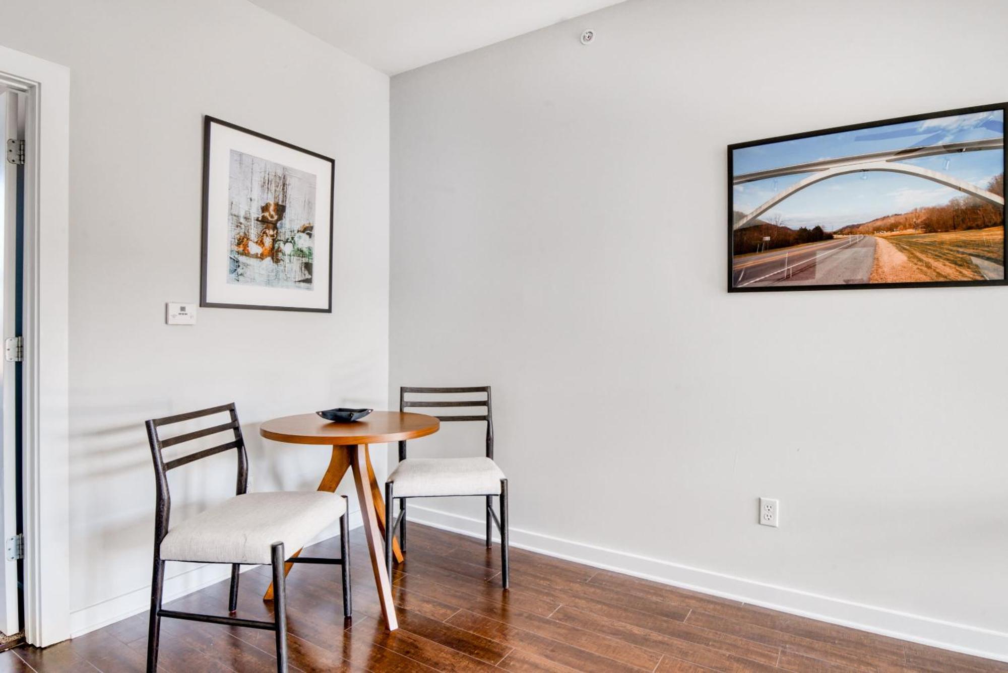 Cozysuites Music Row Bold 1Br W Free Parking Нэшвилл Экстерьер фото