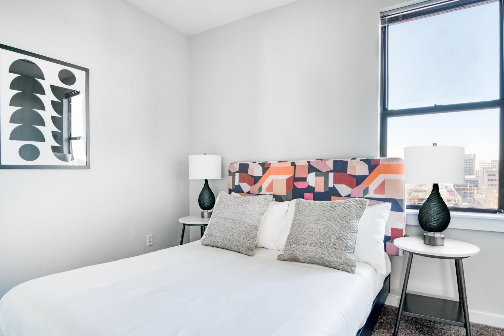 Cozysuites Music Row Bold 1Br W Free Parking Нэшвилл Экстерьер фото